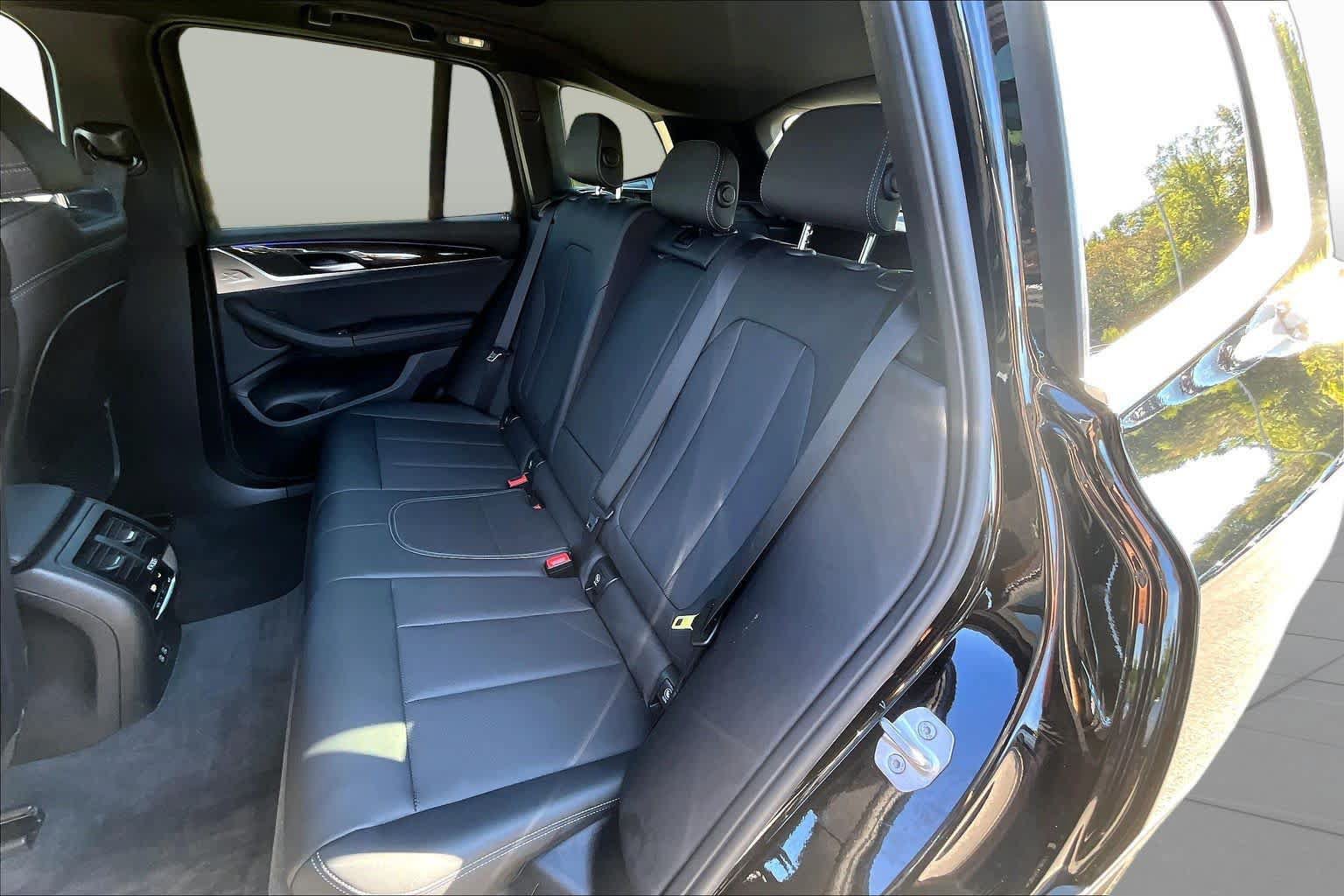 Used 2023 BMW X3 sDrive30i w/ Premium Package w/ZPA RWD image 21