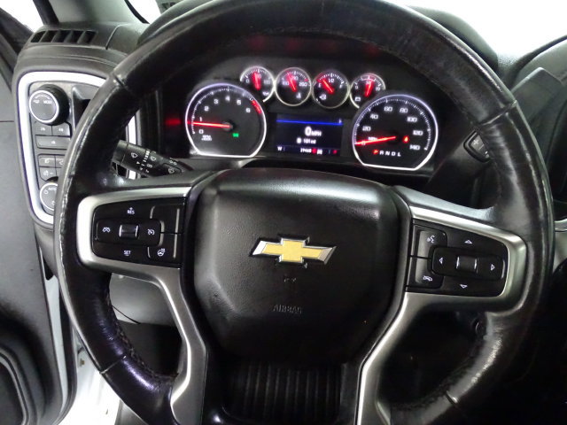 Used 2022 Chevrolet Silverado 2500 LT w/ Convenience Package AWD/4WD image 5
