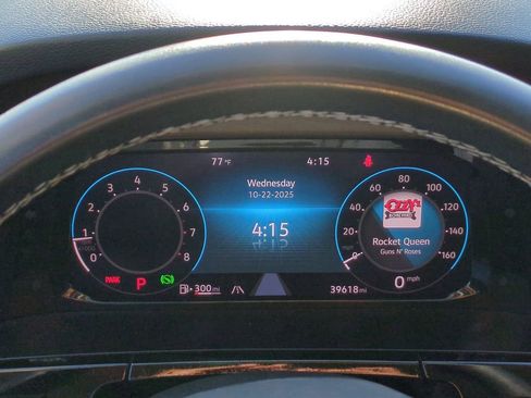 Used 2024 Volkswagen Atlas SE image 20