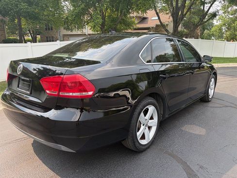 Used 2013 Volkswagen Passat 2.5 SE FWD image 8