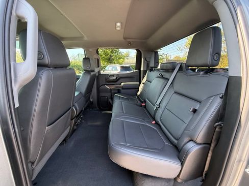 Used 2021 GMC Sierra 1500 SLT AWD/4WD image 36