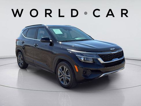 Certified 2023 Kia Seltos S w/ Navigation Package FWD image 16