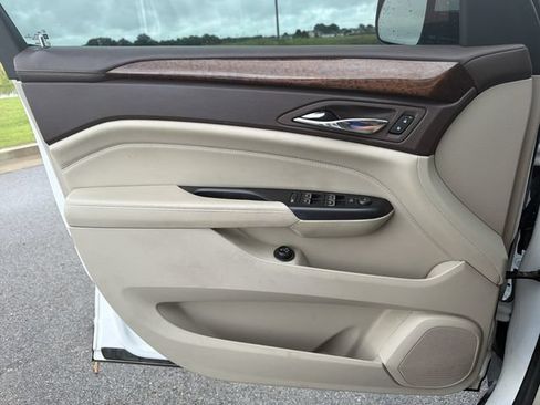 Used 2016 Cadillac SRX Premium w/ Driver Assist Package AWD/4WD image 37