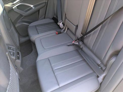 New 2025 Audi Q5 Premium Plus image 18