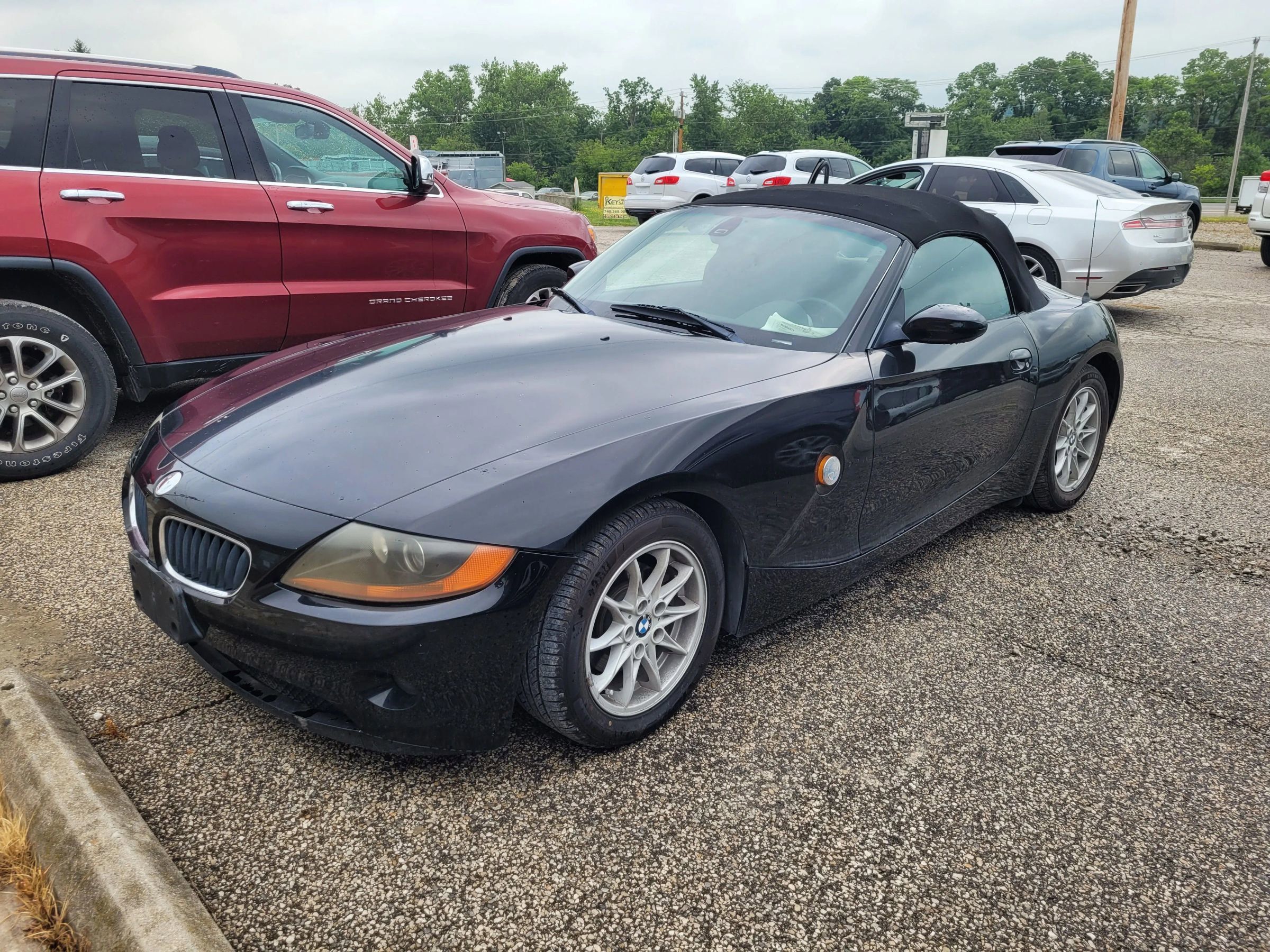 Used 2003 BMW Z4 2.5i RWD image 1