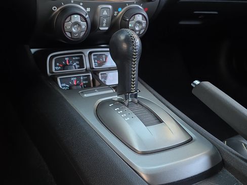 Used 2012 Chevrolet Camaro SS w/ Transformers 3 Edition image 27