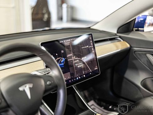 Used 2020 Tesla Model 3 Long Range image 21