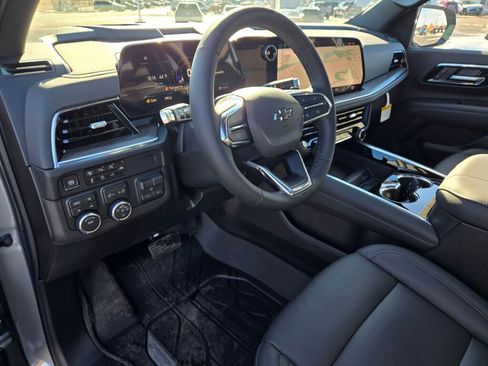 New 2026 Chevrolet Suburban Z71 w/ Comfort Package image 24