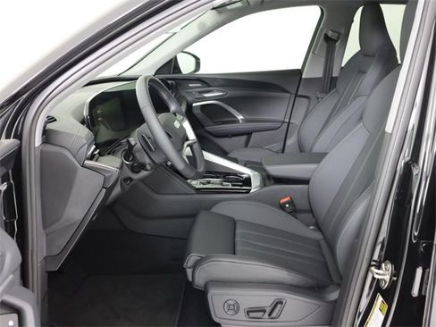 New 2025 Audi Q5 Premium Plus image 12