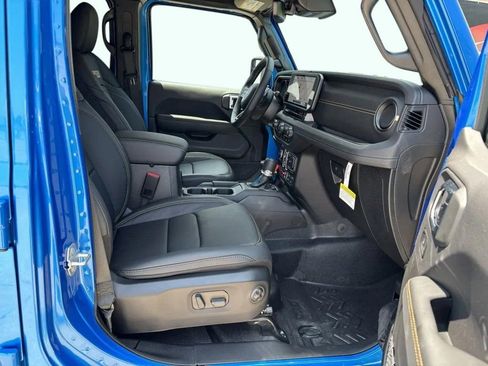 New 2025 Jeep Wrangler Unlimited Rubicon 392 image 33