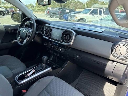 Certified 2023 Toyota Tacoma SR5 image 18