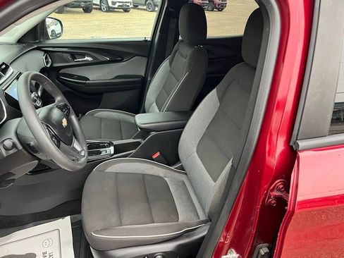 Used 2023 Chevrolet TrailBlazer LT w/ Convenience Package image 27