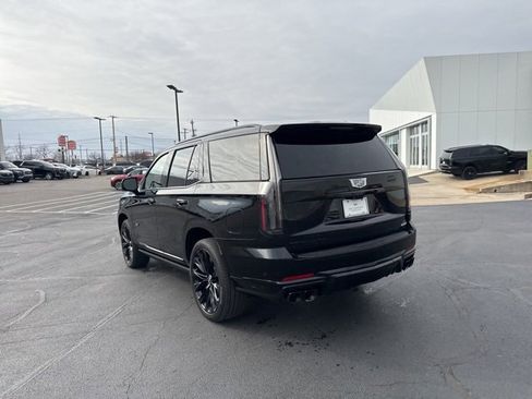Used 2026 Cadillac Escalade V image 9