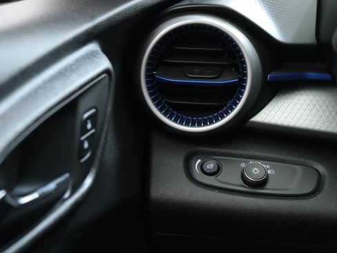 Certified 2024 Chevrolet Trax LS image 15