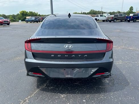 Used 2023 Hyundai Sonata SEL w/ Convenience Package FWD image 4