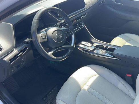 Used 2020 Hyundai Sonata Limited image 10