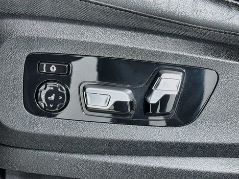 Used 2022 BMW X5 M50i AWD/4WD image 17
