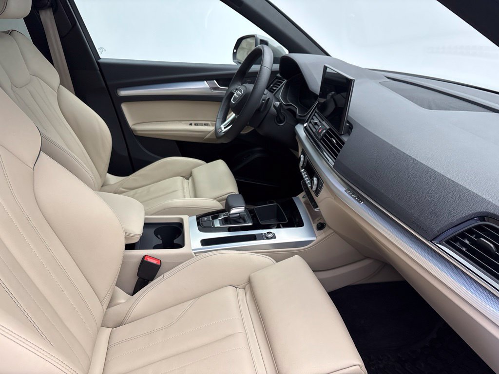 Used 2024 Audi Q5 2.0T Premium Plus AWD/4WD image 26