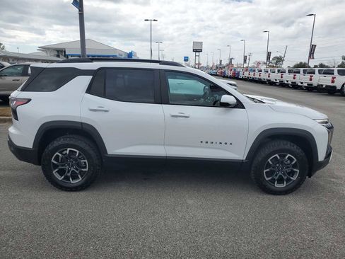 New 2026 Chevrolet Equinox ACTIV w/ Safety and Technology Package image 7