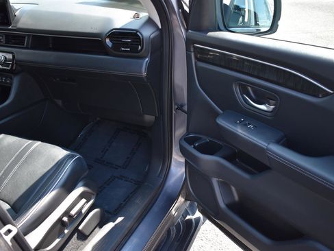 Used 2023 Honda Pilot Elite image 15