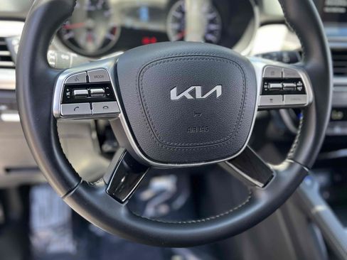 Used 2022 Kia Telluride EX w/ EX Premium Package FWD image 9