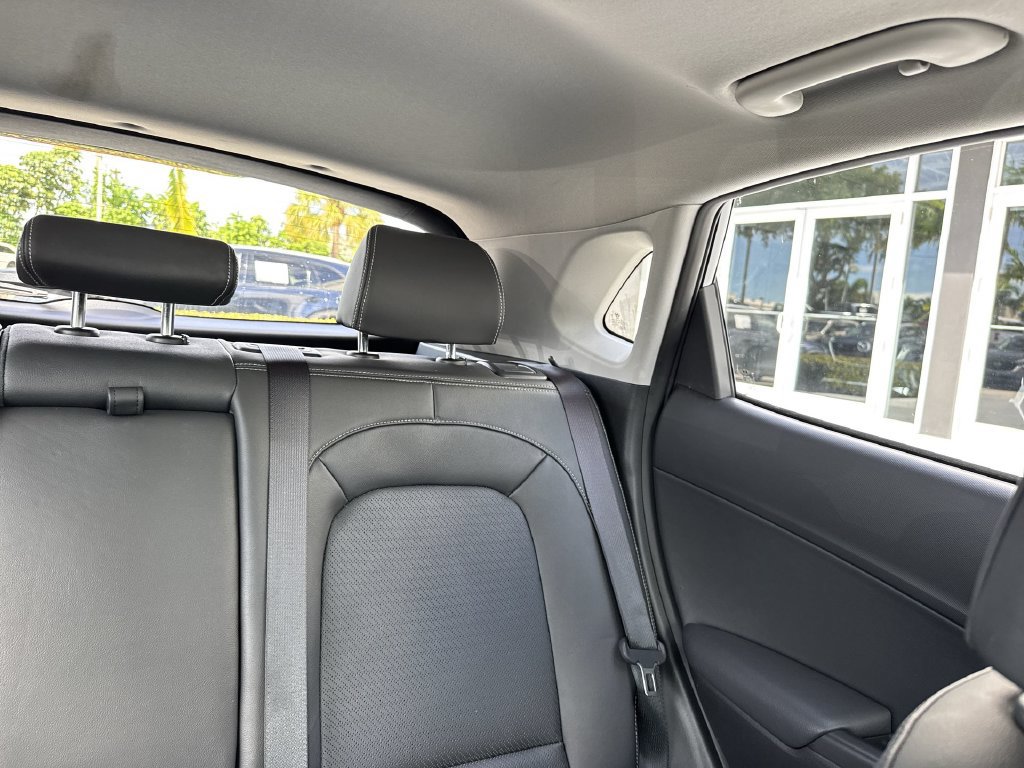 Used 2021 Hyundai Kona Limited w/ Cargo Package FWD image 19