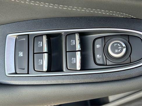 Certified 2025 Subaru Outback Limited AWD/4WD image 36