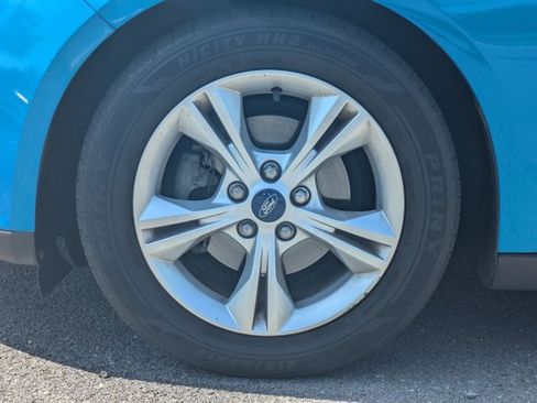 Used 2014 Ford Focus SE FWD image 9