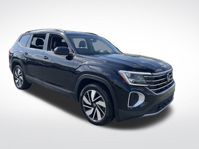 Used 2025 Volkswagen Atlas SE AWD/4WD image 11