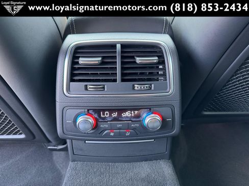 Used 2016 Audi RS 7 Prestige w/ Driver Assistance Package image 18