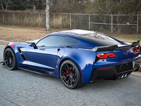 Used 2017 Chevrolet Corvette Grand Sport image 2