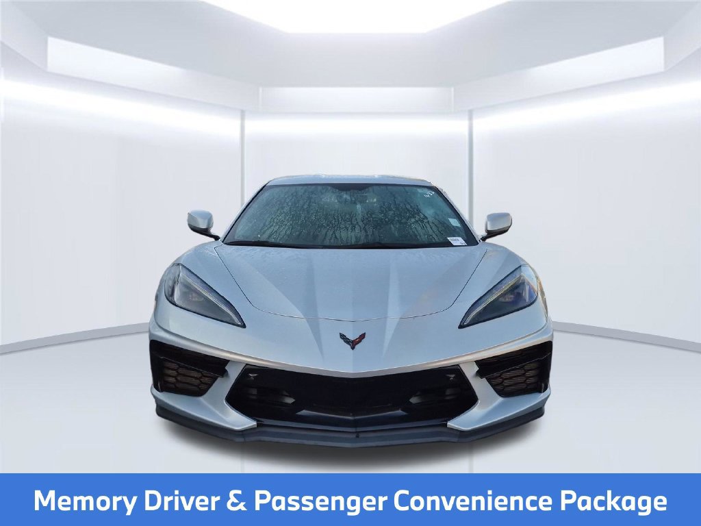 Used 2022 Chevrolet Corvette Stingray Preferred Cpe w/ Z51 Performance Package RWD image 6