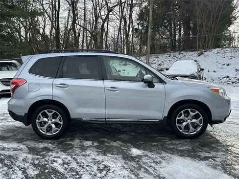 Used 2015 Subaru Forester 2.5i Touring w/ Eyesight & Navigation System image 3