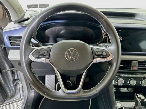 Used 2023 Volkswagen Taos SE AWD/4WD image 12