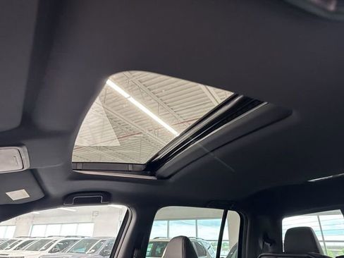 New 2026 Honda Ridgeline Black Edition image 18