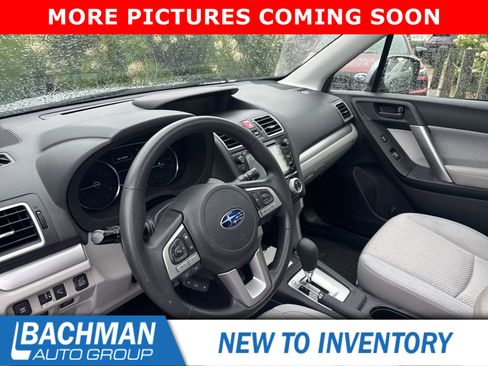 Used 2018 Subaru Forester 2.5i Premium AWD/4WD image 12