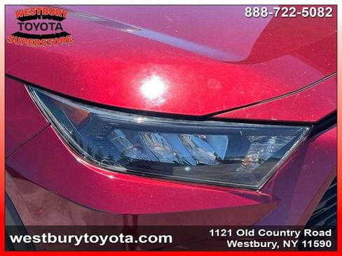 Used 2020 Toyota RAV4 LE w/ All Weather Liner Package AWD/4WD image 12