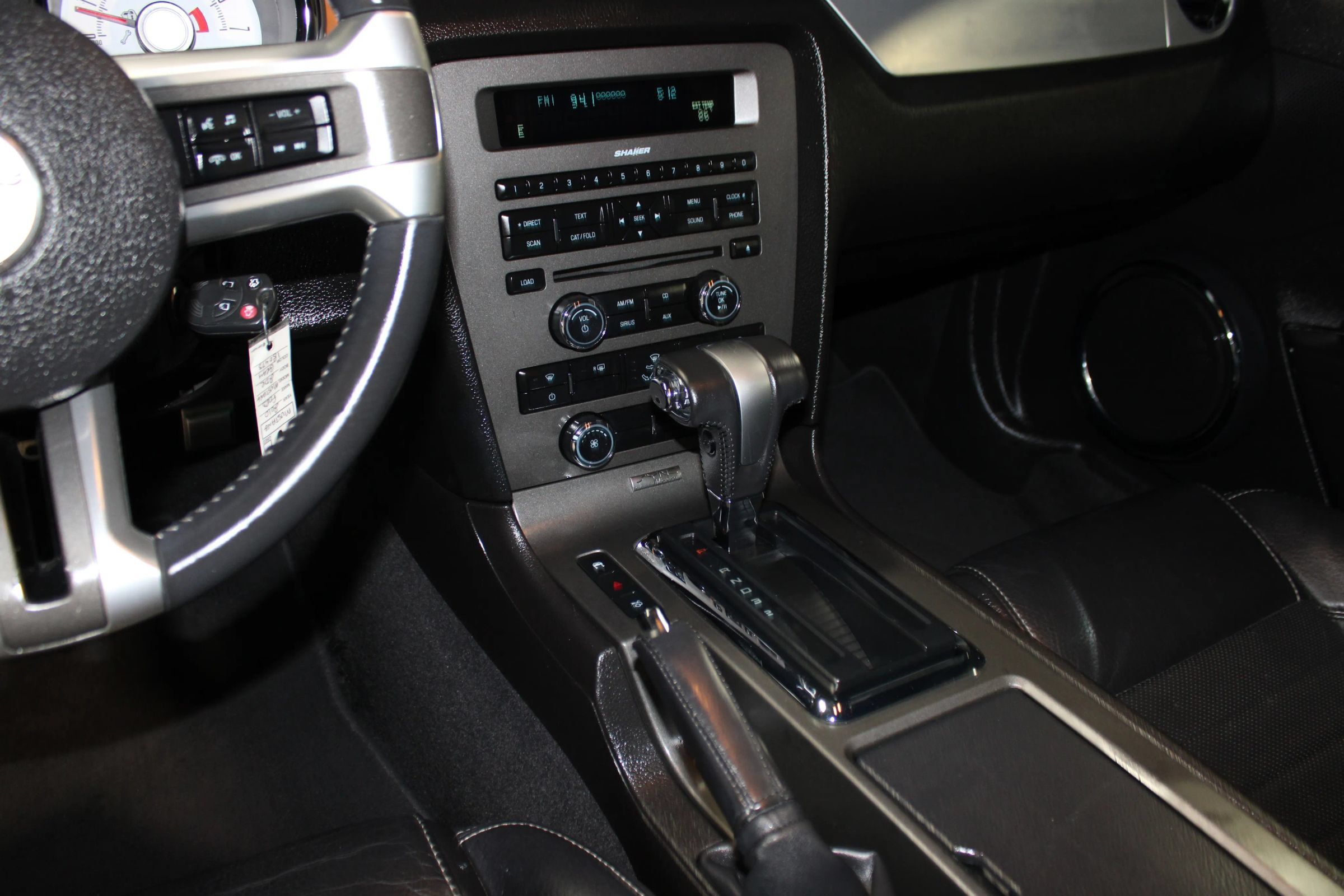 Used 2010 Ford Mustang Coupe RWD image 13