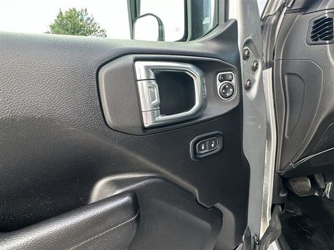 Used 2021 Jeep Gladiator Sport AWD/4WD image 53