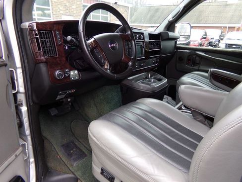 Used 2013 GMC Savana 2500 Extended image 31