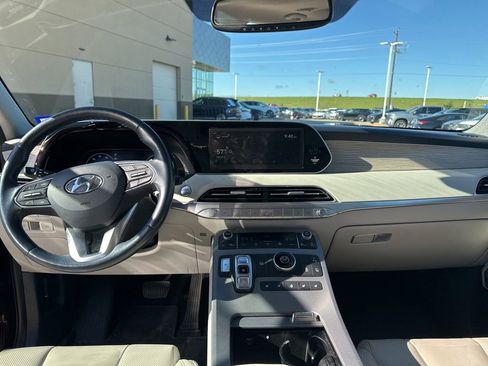 Used 2021 Hyundai Palisade Limited image 12
