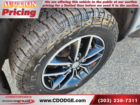 Used 2018 Jeep Grand Cherokee Trailhawk image 9