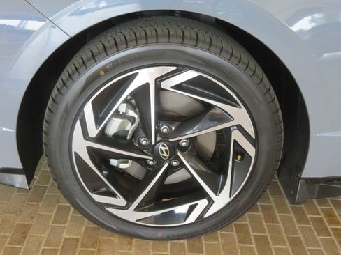 Used 2024 Hyundai Sonata SEL w/ Convenience Package image 7