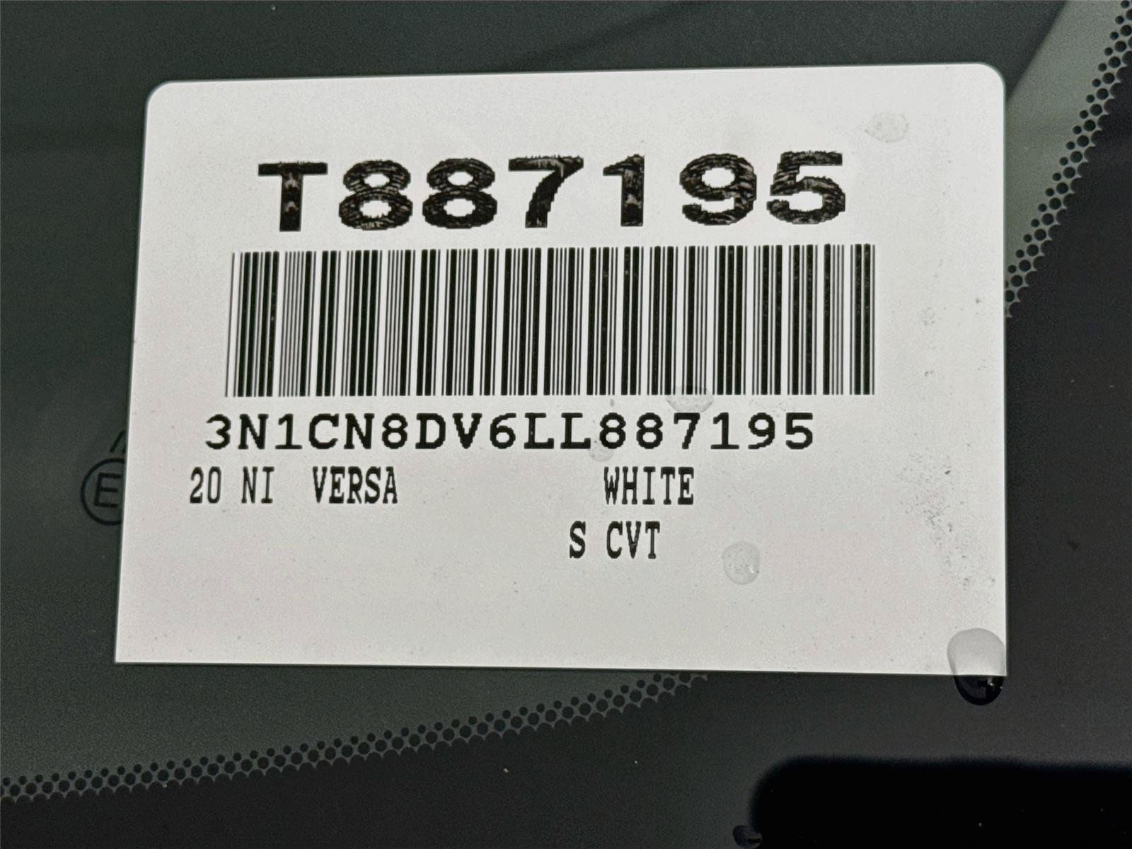 Used 2020 Nissan Versa S FWD image 37
