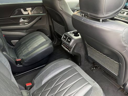 Certified 2022 Mercedes-Benz GLS 63 AMG 4MATIC image 32