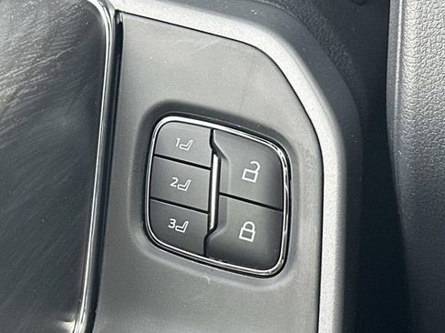 New 2025 Ford F150 Lariat w/ Equipment Group 501A Mid image 25