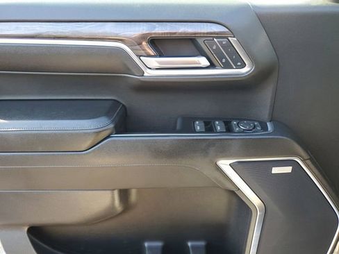 Used 2024 Chevrolet Silverado 1500 LTZ w/ Technology Package AWD/4WD image 17