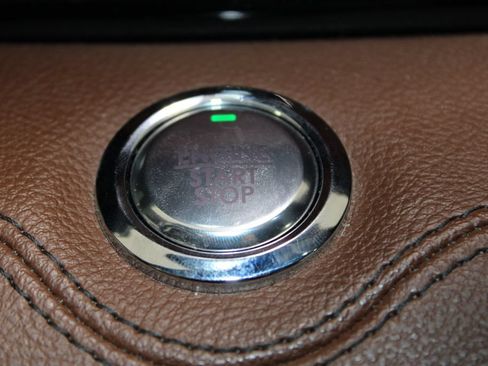 Used 2024 Lincoln Navigator L Reserve AWD/4WD image 31