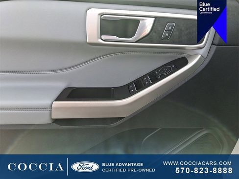 Certified 2022 Ford Explorer XLT w/ Equipment Group 202A image 13