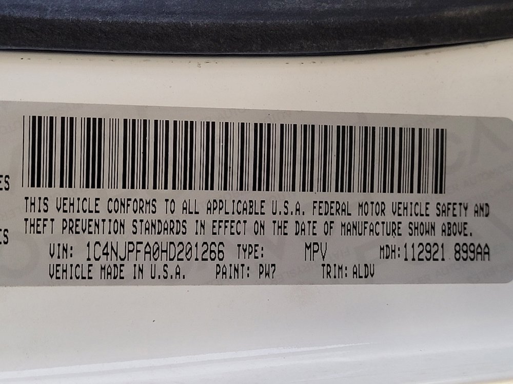 Used 2017 Jeep Patriot High Altitude FWD image 33